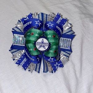 Dallas Cowboys bow
